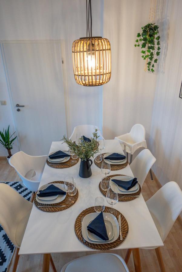 Maremar - Ideal Fuer Familien - Boxspringbett - Zentral - Vollausgestattete Kueche - Waschtrockner - Spielecke Gera Bagian luar foto